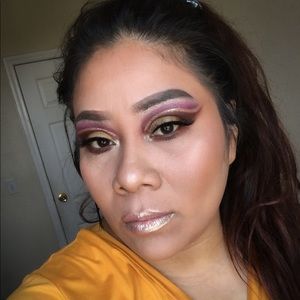 Meet your Posher, Ingrid